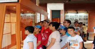 ONLAR ESENLER'İN ÖNCÜ YÜZLERİ