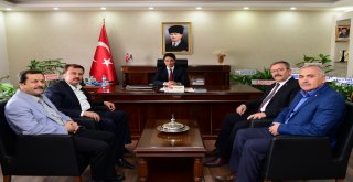 BÜYÜKŞEHİR'DEN GÖKSUN'DA AŞURE PROGRAMI