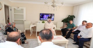Başkan Hasan Can ve AK Parti Ümraniye İlçe Başkanı Av. Mahmut Eminmollaoğlu Ümraniyeli Şehit Ailelerini Ziyaret Etti
