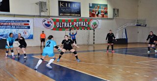 DİNÇSPOR’UN SULTANLARI SÜPER LİG’E ADIM ADIM İLERLİYOR