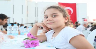 Mersinliler Bereketli İftar Sofralarında Buluştu