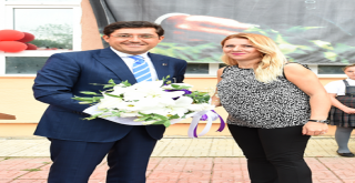 Başkan Hazinedar'dan Öğrencilere Sürpriz...