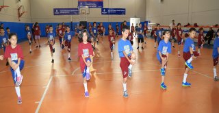 İBB'DEN 15 BİN ÖĞRENCİYE ÜCRETSİZ KIŞ SPOR OKULU