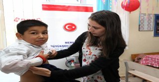 Minik Kalpler Sağlıkla Atıyor