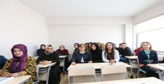 GASMEK'TEN YARARLANAN 1202 ÖĞRENCİ ÜNİVERSİTEYİ KAZANDI