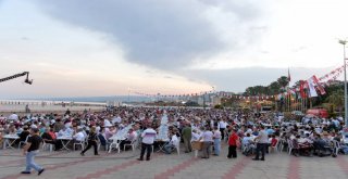 Uçsuz Bucaksız İftar Sofraları Erdemli'de Kuruldu