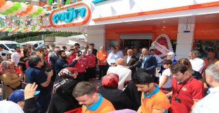 Başkan Hasan Can Market Açılışına Katıldı