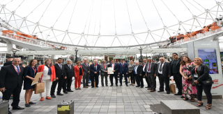 Londra'ya Uzanan Dostluk Köprüsü'