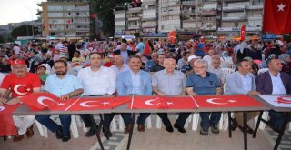 GEMLİK HALKI MEYDANLARI BOŞ BIRAKMADI