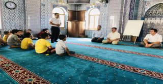 Kur'an Kursu Öğrencilerine Hayvan Sevgisi Anlatıldı