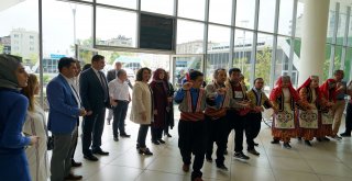 ENGELSİZ YILSONU SERGİSİ AÇILDI