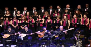 GELECEĞİN SANATÇILARINDAN MUHTEŞEM YIL SONU GÖSTERİLERİ