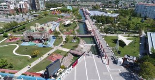 Atatürk Kent Parkındaki Derede Islah ve Temizlik Çalışmaları Tamamlandı
