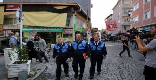 İBB ZABITA EKİPLERİ, MARKETLERDE DENETLEME YAPTI