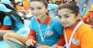 Geleceğin Genç Dahileri Kodlamayı Öğrendi