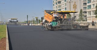 Mezopotamya Caddesi’ne 7 bin 121 ton asfalt serildi
