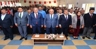 ''Yolsuz ve Susuz Hiç Bir Yerleşim Birimi Kalmayacak''