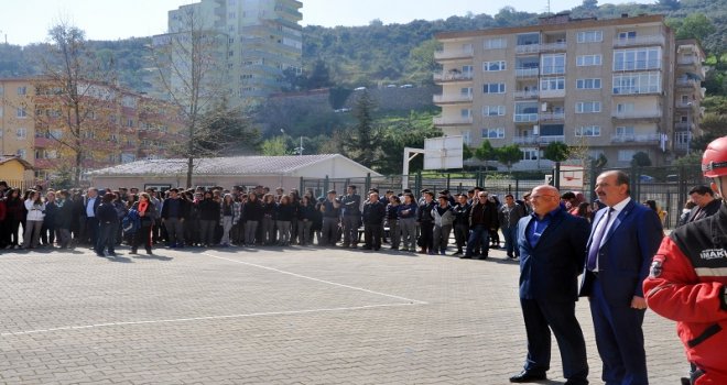MAK, DEPREMİ OKULLARDA ANLATIYOR