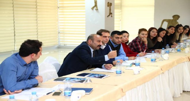 Kalite Eğitimden Geçer