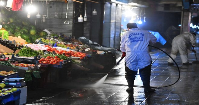 GECEDEN SABAHA BAŞKENT TEMİZLENİYOR