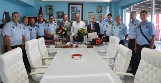 BAŞKAN TÜRKYILMAZ, ÖZVERİYLE ÇALIŞAN ZABITA PERSONELİNİ AĞIRLADI