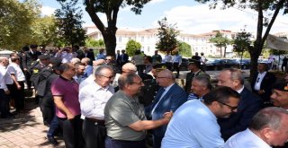 Tekirdağ Protokolü ve Vatandaşlar Bayramlaştı