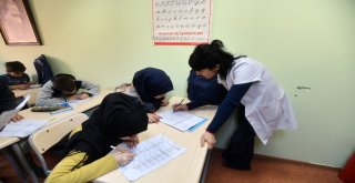 BÜYÜKŞEHİR MÜLTECİLERİN YANINDA