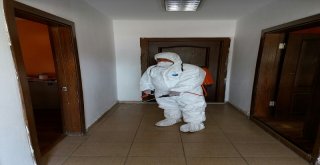 MUDANYA BELEDİYESİ KAPALI ALANDA İLAÇLAMA ÇALIŞMALARINI SÜRDÜRÜYOR