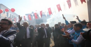 Başkan Gürün'e personelden coşkulu karşılama