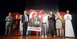 “MEMURİN FASLI” MUDANYALILAR İÇİN SAHNELENDİ