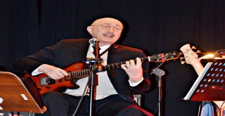 ÖZDEMİR ERDOĞAN’LA MUDANYA’DA UNUTULMAZ GECE!