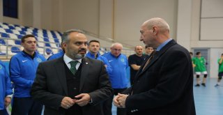 Spor tabana yayılıyor