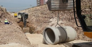 Dev Alt Yapıda Dev Borular Döşeniyor