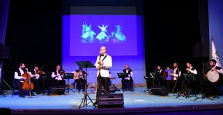 Balıkesir'de Şeb-i Arus Tasavvuf Musiki Konseri