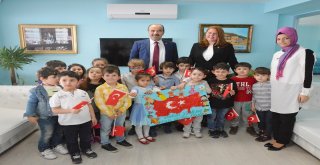 TÜRKYILMAZ’A MİNİKLERDEN BAYRAM ZİYARETİ