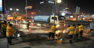 BAŞKENT KÖŞE BUCAK TEMİZLENİYOR