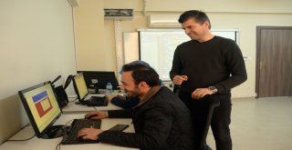 Web Tasarımını OSMEK’te Öğreniyorlar
