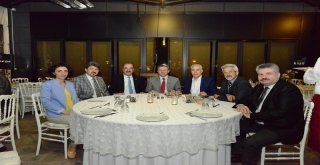 CHP’LİLER DAYANIŞMA YEMEĞİNDE BULUŞTU