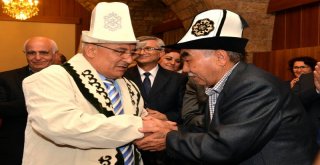Aşıklar Başkan Kocamaz'ın Makamında