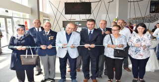 Balıkesir Büyükşehir Belediyesi tarafından organize edilen 11. Şehit Emanetleri Sergisi açılışı düzenlenen törenle gerçekleştirildi. Şehitlerimizin ailelerinin de katıldığı sergide gözyaşları sel olur