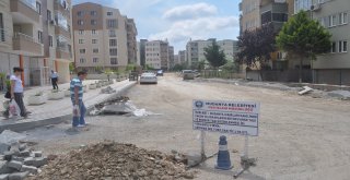 BORDÜR VE TRETUVAR ÇALIŞMALARI DEVAM EDİYOR