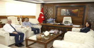 CUMHURİYET BAŞSAVCISINDAN BAŞKAN ÇAĞLAYAN'A VEDA ZİYARETİ