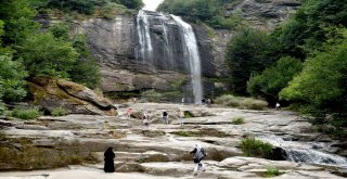 Suuçtu'ya turist akını