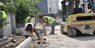 Daha Modern Bir Şehir İçin Tretuvar Çalışmaları Sürüyor