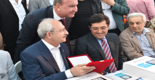 Zeytinburnu Meydanı'nda Dev İftar Sofrası!