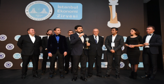 Yılın En Başarılı Belediye Başkanı!