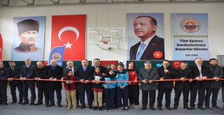 SEMANUR ERDOĞAN SPOR SALONU HİZMETE AÇILDI