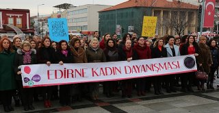 SEÇİYOR AMA SEÇİLEMİYORUZ