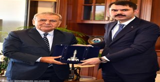 Bakan Kurum'dan Başkan Kocaoğlu'na:
