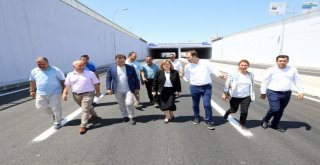 MEZARLIK KAVŞAĞI KÖPRÜSÜ BAYRAM ÖNCESİ TRAFİĞE AÇILDI